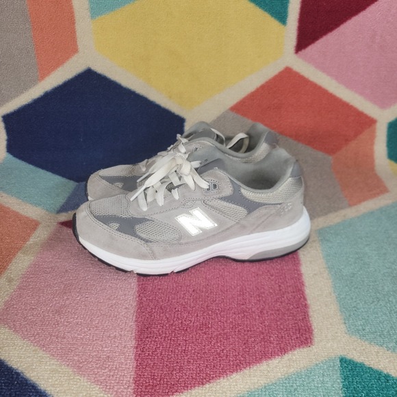 New‎ Balance 990 V3 Grey Suede Running Shoes Size 4.5 main image 5